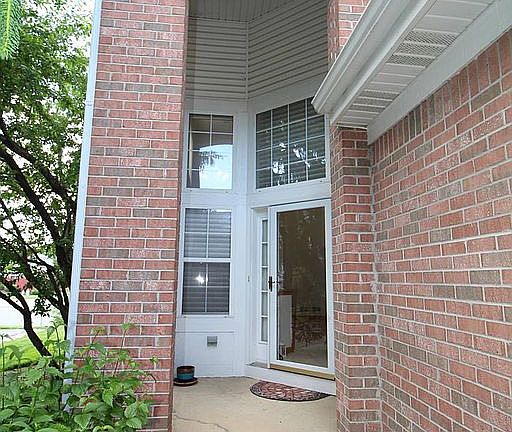 Private Entrance/Porch
