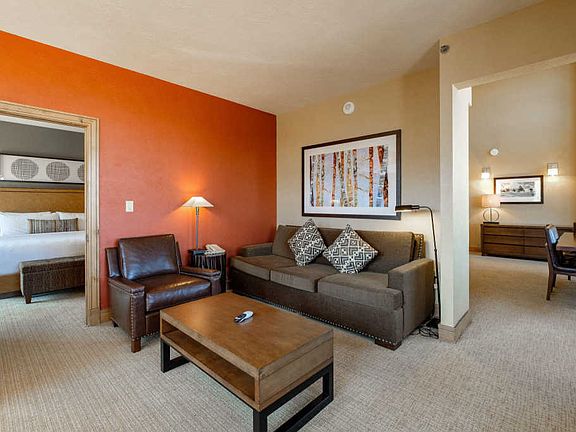 4th image of 3855 Grand Summit Dr #500/502