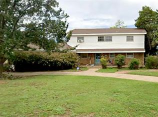 9 SW 51st St, Lawton, OK 73505