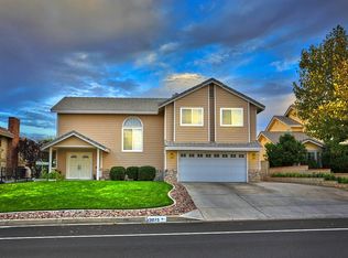 13675 Hidden Valley Rd, Victorville, CA 92395