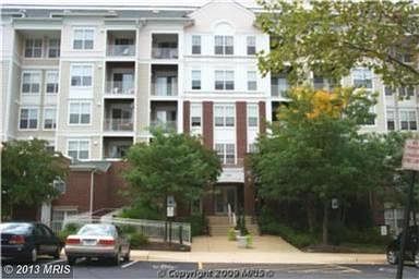 2nd image of 1641 International Dr Unit 419