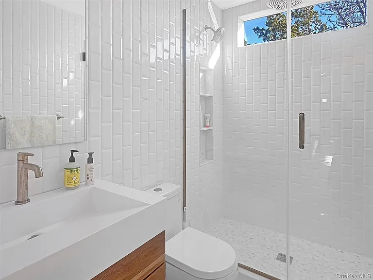 1225 Leeton Dr — Photo 15