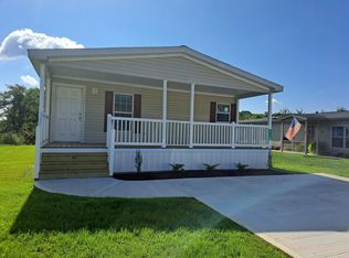 817 Humming Bird Ln, Apollo, PA 15613