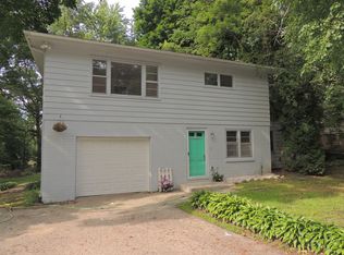 522 Pinewood Trl, Twin Lakes, WI 53181
