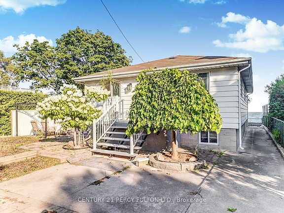 5th image of 135 Cedar Crest Beach Rd