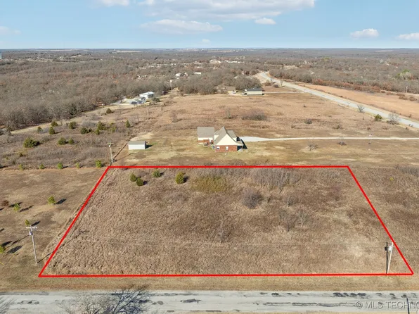 Burton Ln, Skiatook, OK 74070