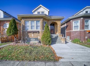 3122 N Lowell Ave, Chicago, IL