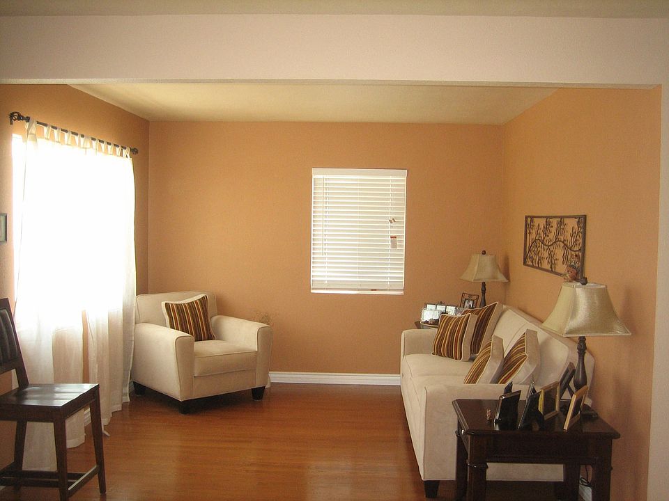 1st image of 1308 E Shamwood St