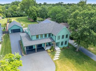 4333 Roslyn Rd, Downers Grove, IL 60515