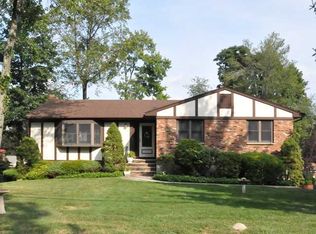 518 Highview Ave, Pearl River, NY 10965
