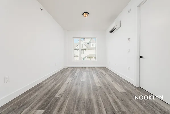 Rented by Nooklyn NYC LLC | media 10