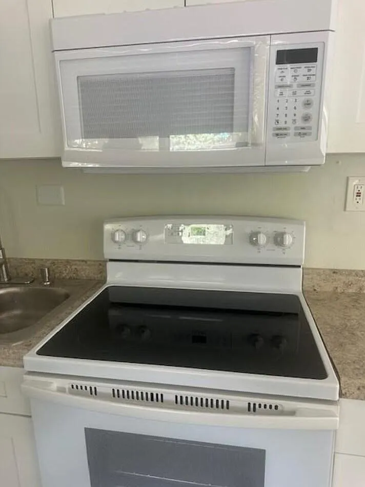 1 bed, 1.0 bath, 512 sqft, $2,000 — Photo 4