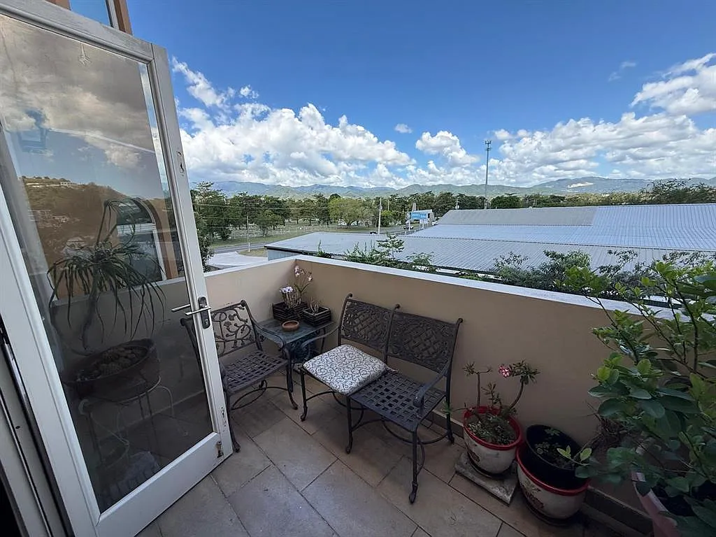 Building Photo - APTO 1202 Cond Alborada