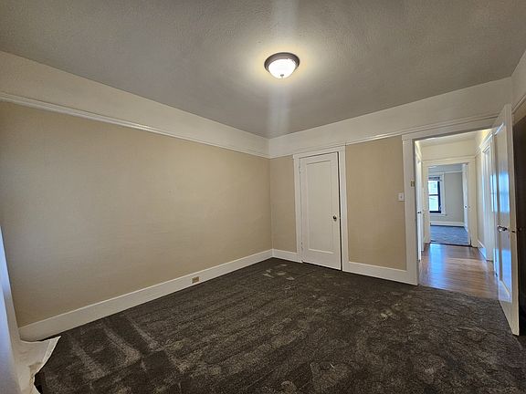 4th image of 716 Green Ave