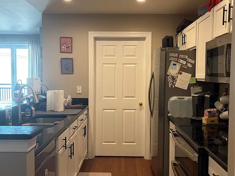 718 Trade St #707 — Photo 16
