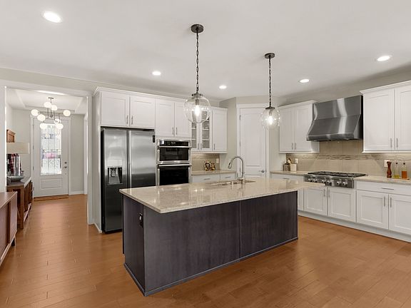 5th image of 34112 SE Vaughan St