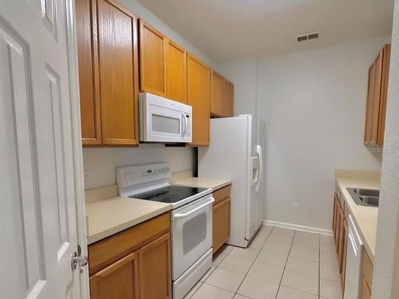 2nd image of 2484 San Tecla St Unit 303