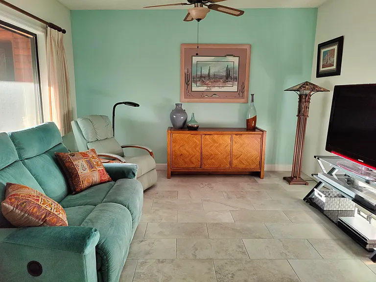 897 W Desert Hills Dr — Photo 19