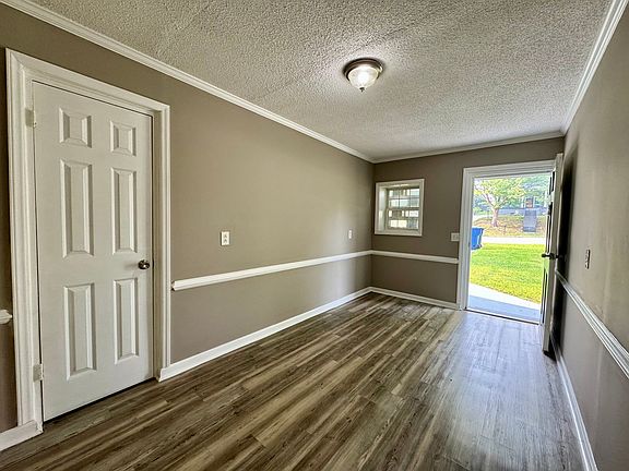 3rd image of 412 W Atlantic St #2B