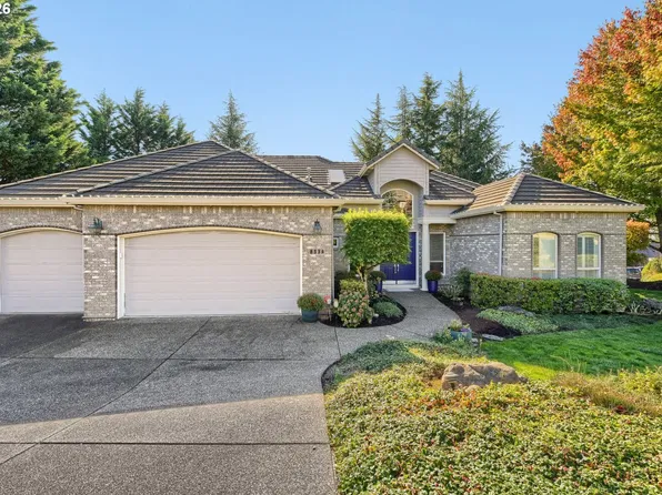 8534 NW Timber Ridge Ct, Portland, OR 97229