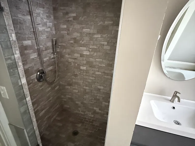 20 Westminster St #5B — Photo 7