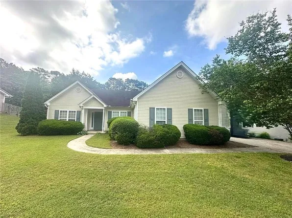 2743 Sam Calvin Dr, Dacula, GA 30019