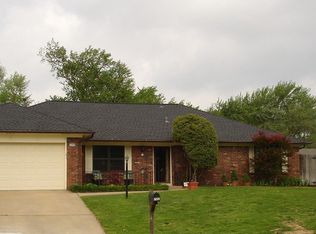 7502 S 68th East Pl, Tulsa, OK 74133