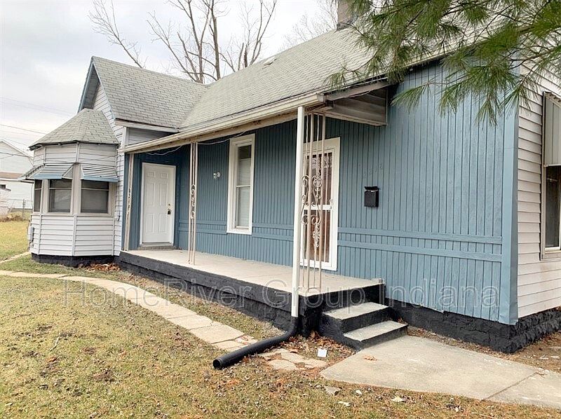 1st image of 2218 N Arsenal Ave
