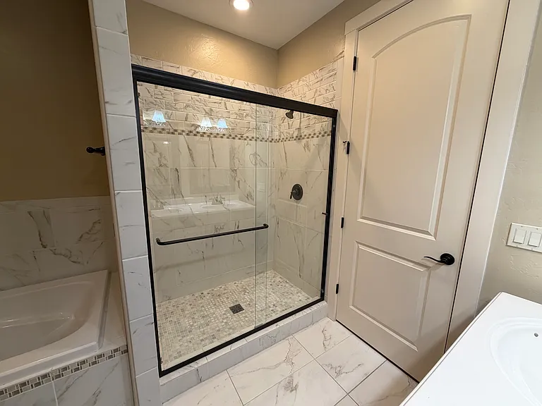 815 Parkway Dr — Photo 13