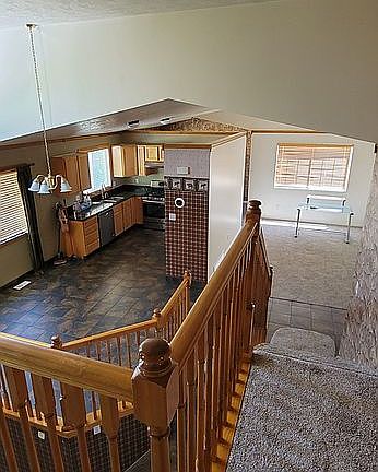 Top level looking into kitch