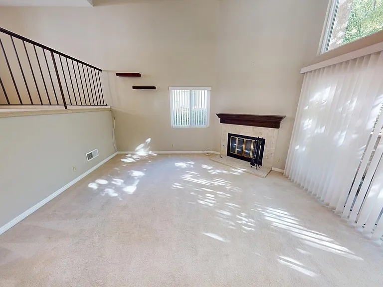 26118 Alizia Canyon Dr — Photo 3