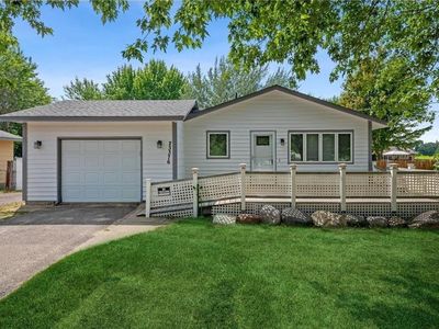 23376 Ambassador Blvd NW, Saint Francis, MN, 55070