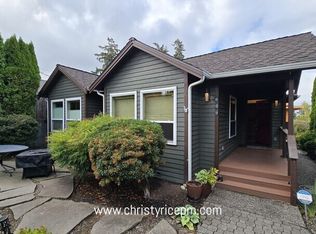 609 13th Ave W, Kirkland, WA 98033