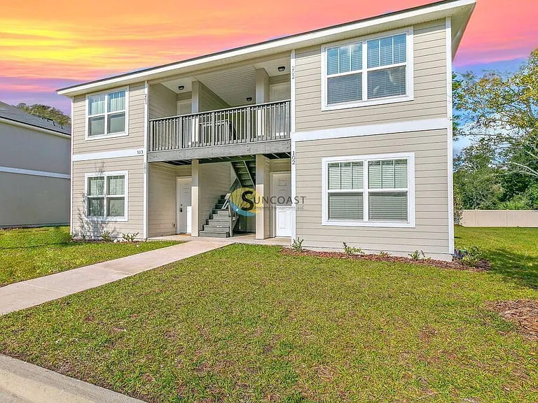 Ricker Villas — Photo 19