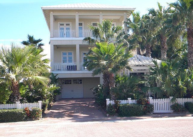 1st image of 8236 Breakers Blvd