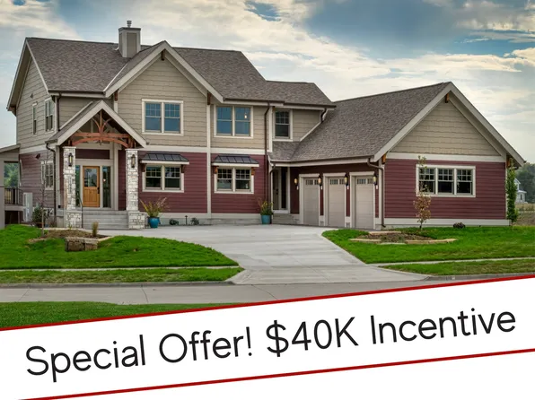 11988 Meadow Springs Dr, Johnston, IA 50131