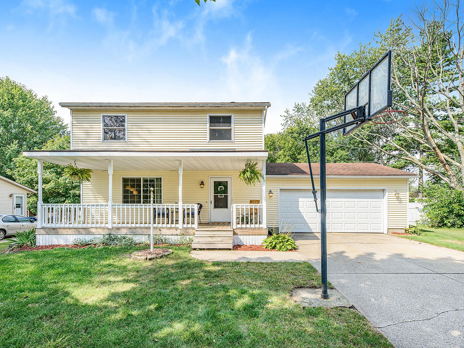 475 Harrison St, Coopersville, MI 49404 Zillow