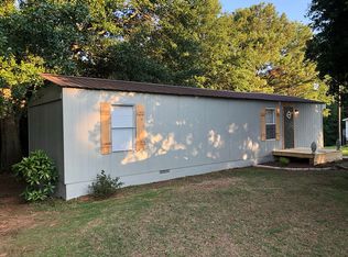 1386 Etheridge Dr, Auburn, GA