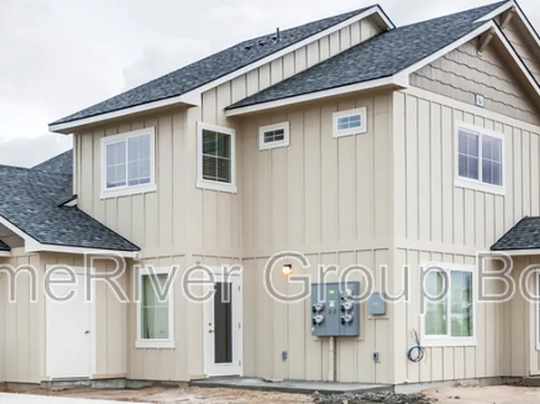 944 E Wandering Ln #102, Kuna, ID 83634