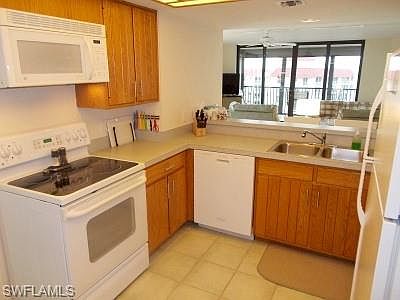5th image of 10851 Gulf Shore Dr APT 1401