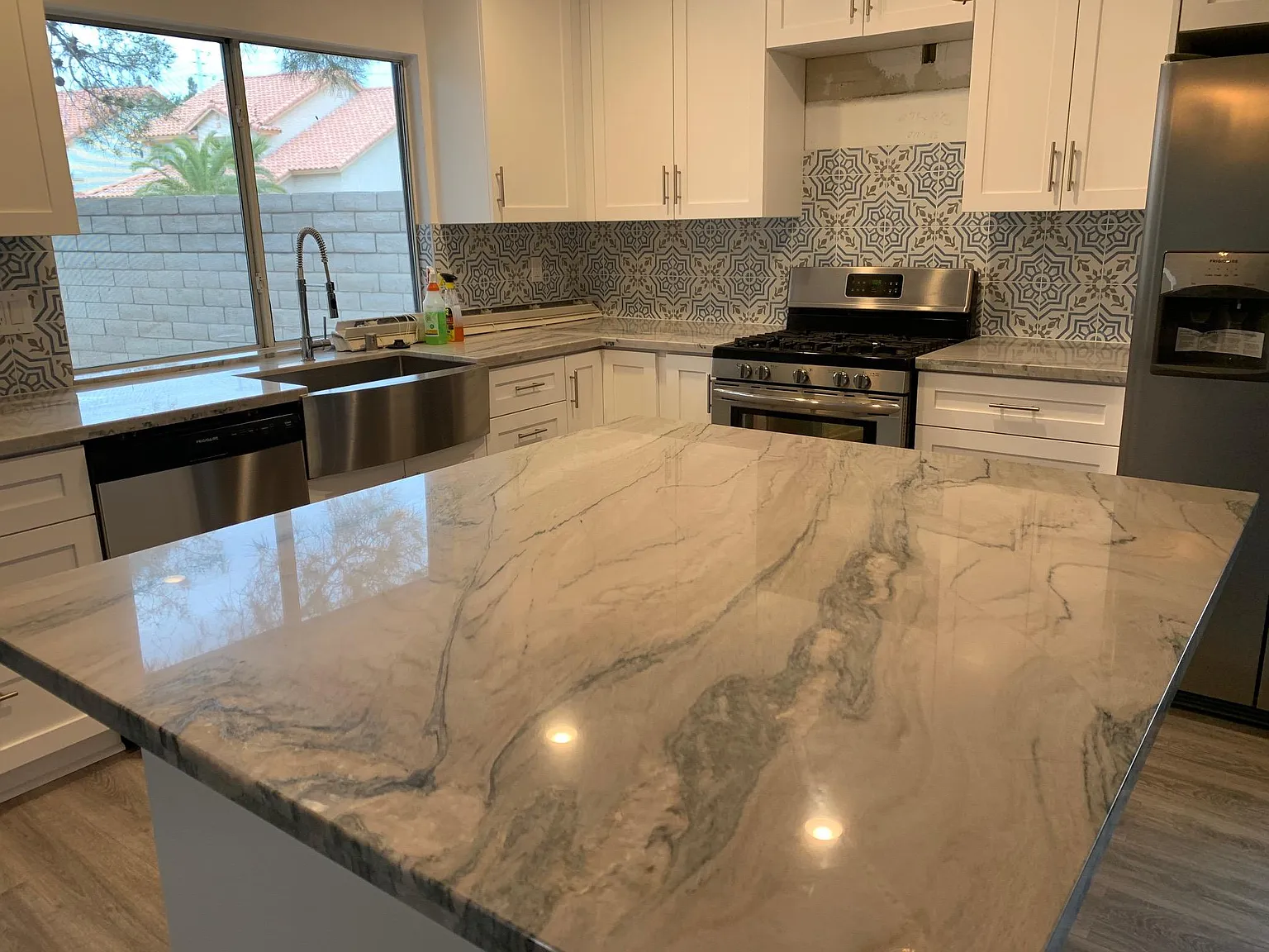 101 Urbana Dr — Photo 3