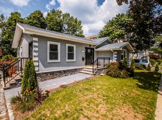 25 Edgar St, Summit, NJ 07901