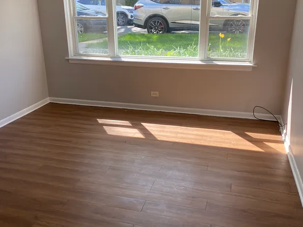 4971 N Marmora Ave, Chicago, IL 60630