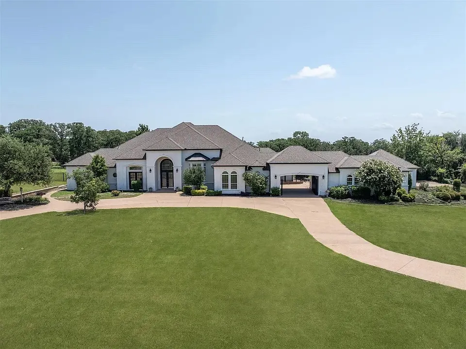 W Hickory Ridge Cir