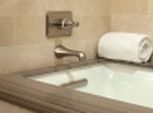 530 Park Ave APT 4J, New York, NY