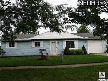 2nd image of 140 Nebraska Dr