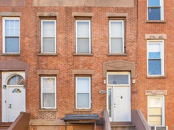 369 Hoyt St, Brooklyn, NY 11231