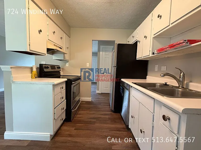 724 Winding Way — Photo 8