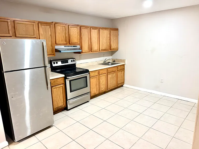 245 NW 12th Ct #1-4 — Photo 3