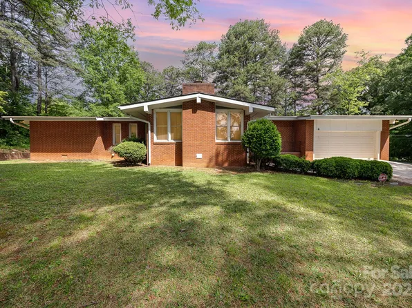 1012 Hawkinstown Rd, Salisbury, NC 28144